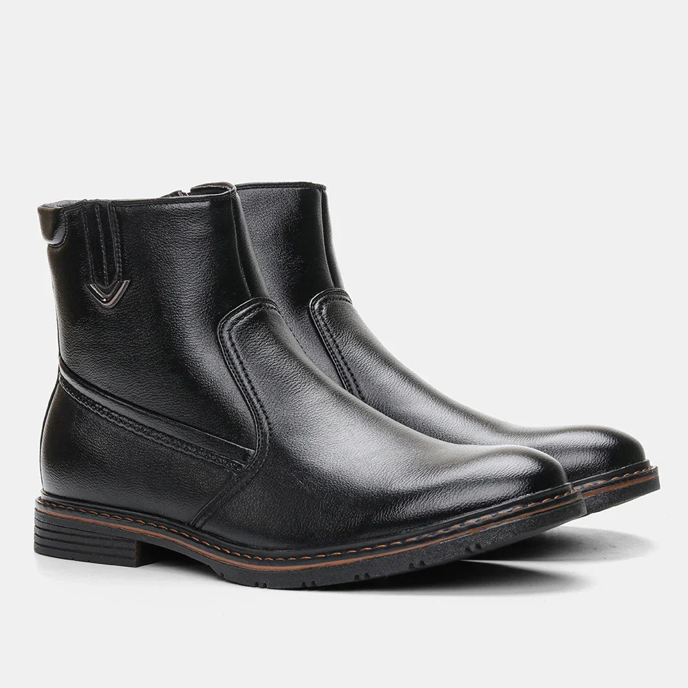 Bota de Couro Juvem com Interior Forrado