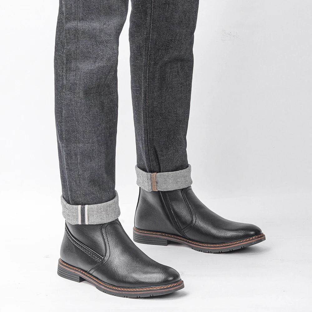 Bota de Couro Juvem com Interior Forrado
