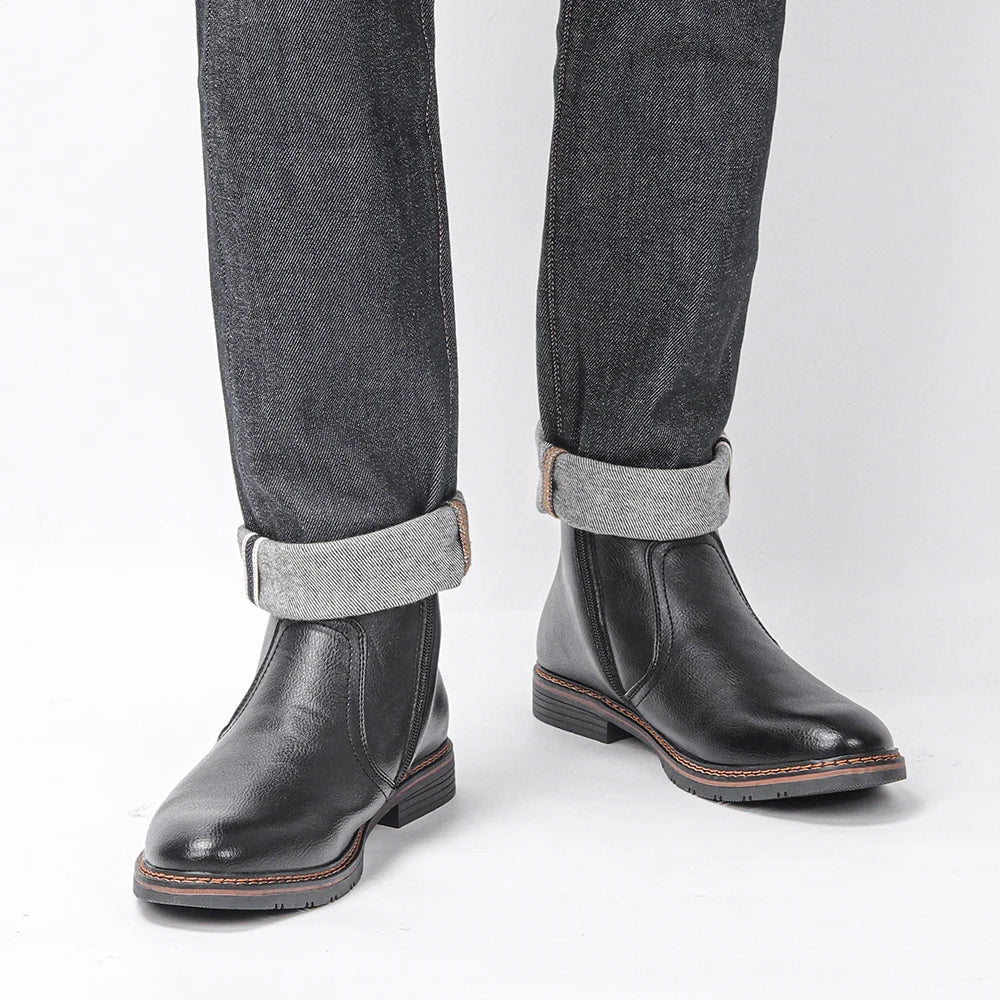 Bota de Couro Juvem com Interior Forrado