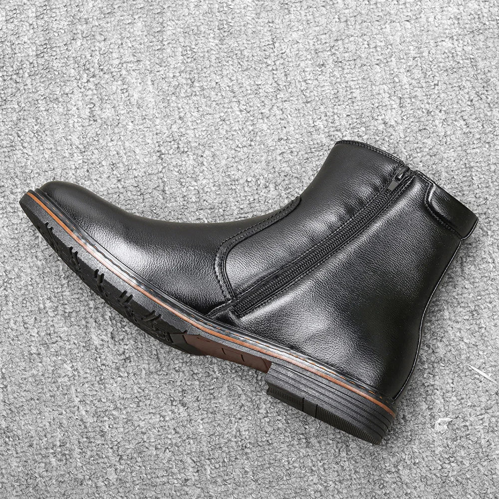 Bota de Couro Juvem com Interior Forrado