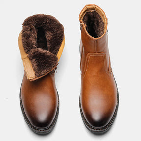 Bota de Couro Juvem com Interior Forrado
